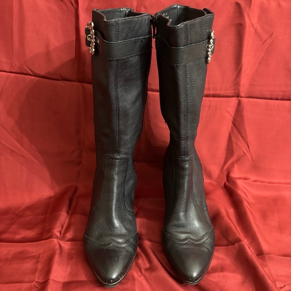 Vintage gothic witchy pointed toe heeled genuine leatherboots with silver buckle - Picture 2 of 8